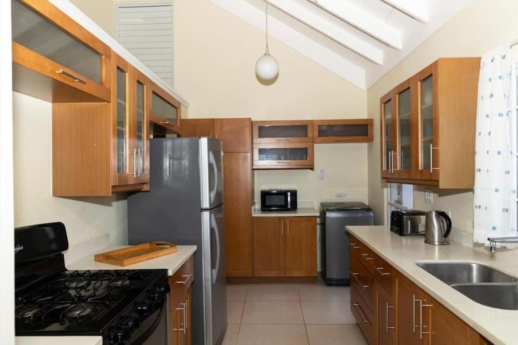 Richmond - Heroes Villa, Ac, Security, Access To Pool, Playground & Private Beach - Welcome Breakfast Basket Екстериор снимка