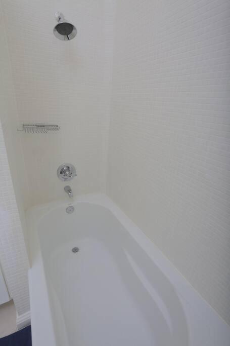 Richmond - Heroes Villa, Ac, Security, Access To Pool, Playground & Private Beach - Welcome Breakfast Basket Екстериор снимка