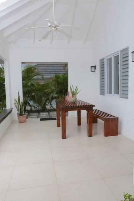 Richmond - Heroes Villa, Ac, Security, Access To Pool, Playground & Private Beach - Welcome Breakfast Basket Екстериор снимка