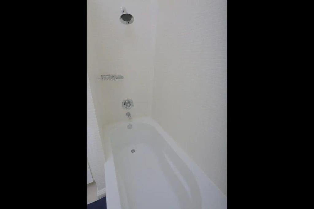 Richmond - Heroes Villa, Ac, Security, Access To Pool, Playground & Private Beach - Welcome Breakfast Basket Екстериор снимка