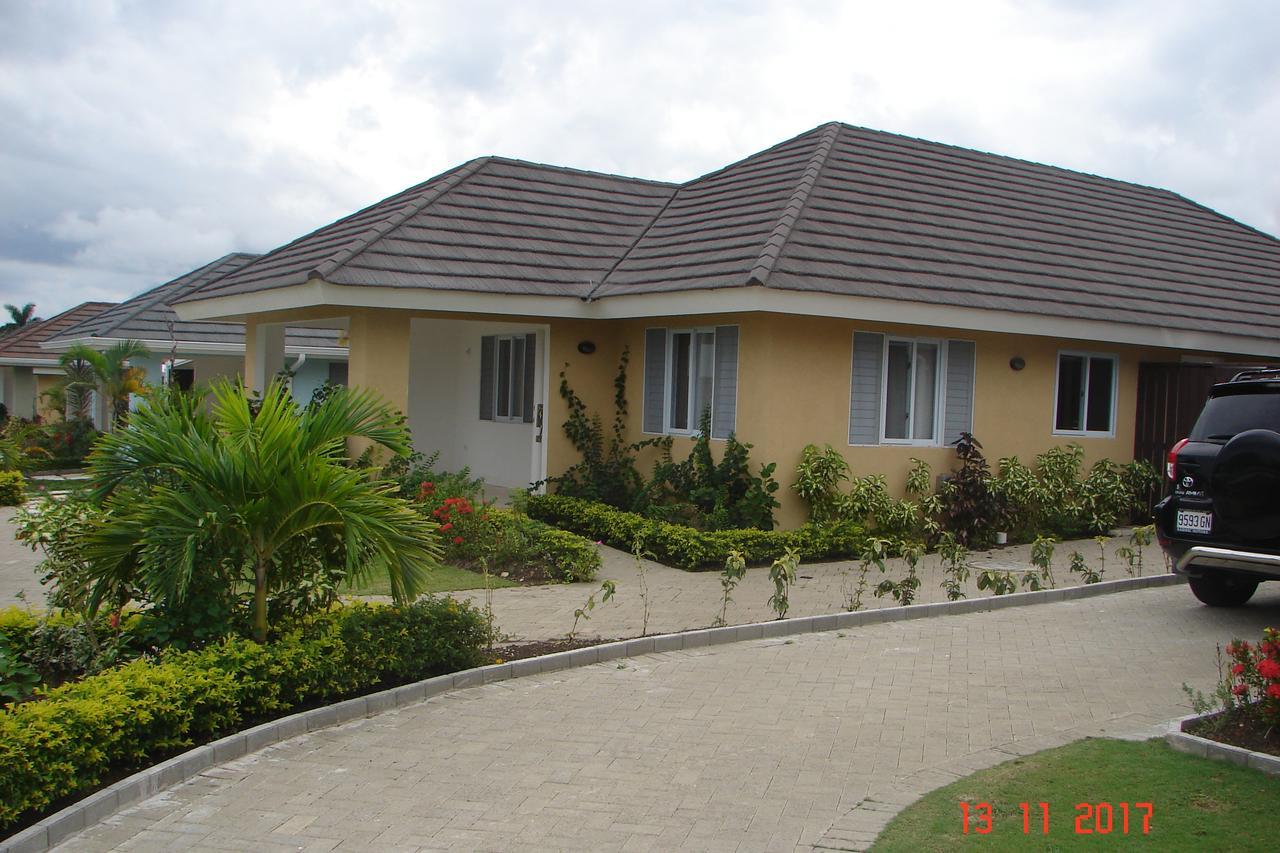 Richmond - Heroes Villa, Ac, Security, Access To Pool, Playground & Private Beach - Welcome Breakfast Basket Екстериор снимка