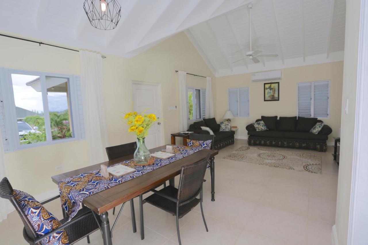 Richmond - Heroes Villa, Ac, Security, Access To Pool, Playground & Private Beach - Welcome Breakfast Basket Екстериор снимка